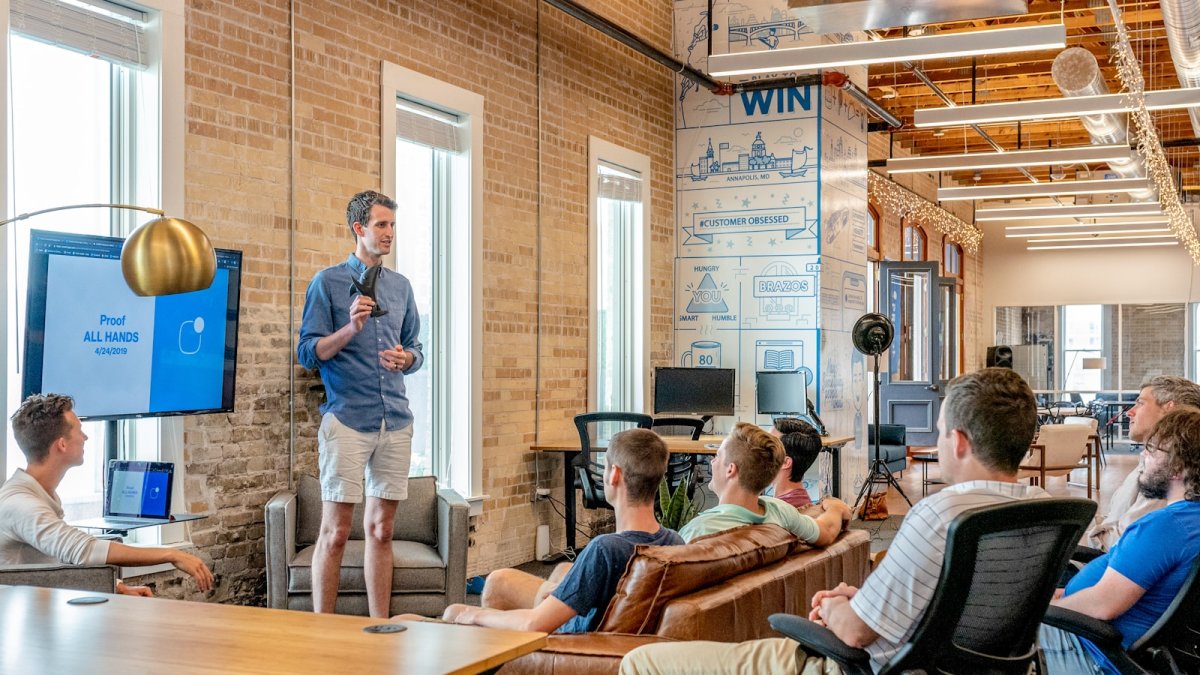 GoHighLevel for UK Marketing Agencies: Build Recurring