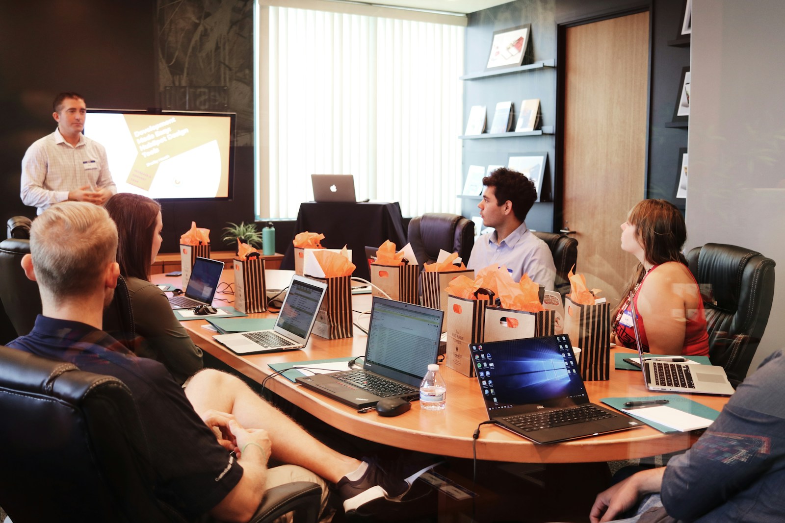 How to Build an Online Community Around Your UK Business